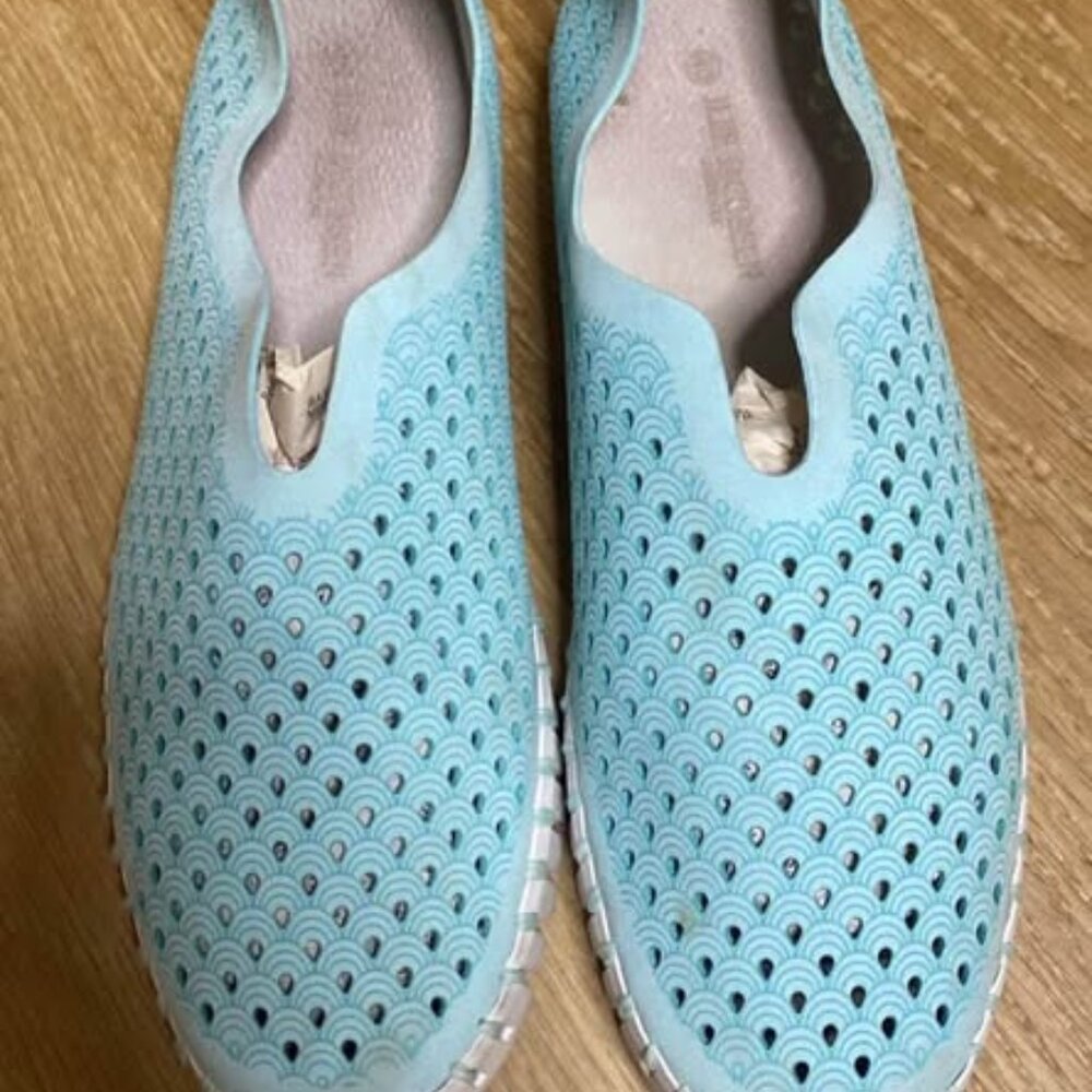 Ilse Jacobsen Blue Slip On Tulip Shoes Size 10
